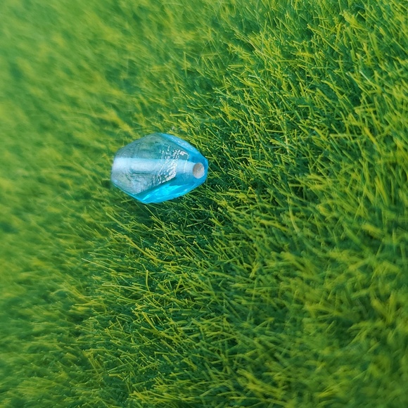 Blue Glass Bead P327 - Picture 2 of 3